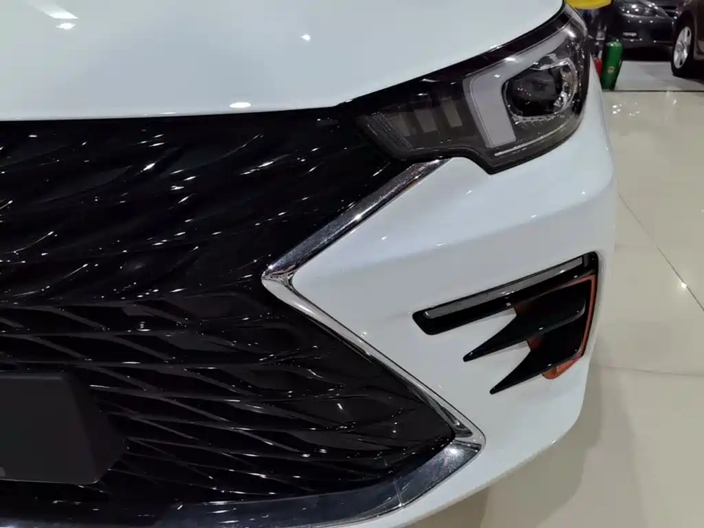 Chery Arrizo 5 PLUS — миниатюра 24