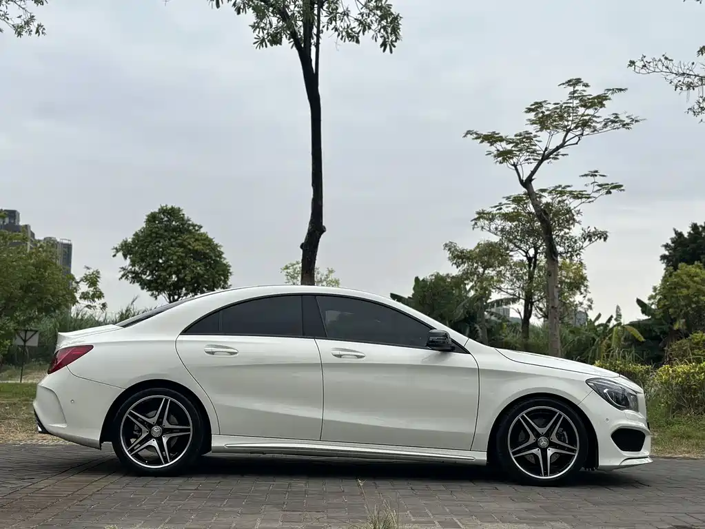 Mercedes-Benz CLA 2016 CLA 260 4MATIC