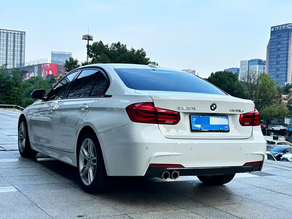 BMW 3 Series — миниатюра 6