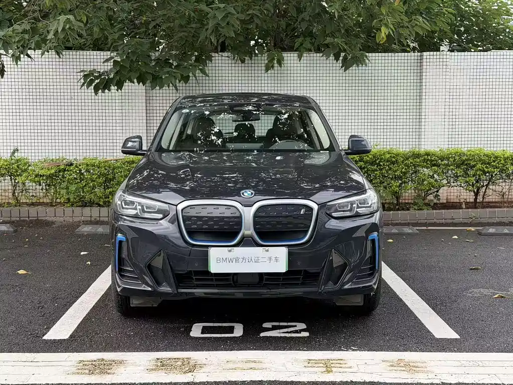 BMW iX3 — миниатюра 6