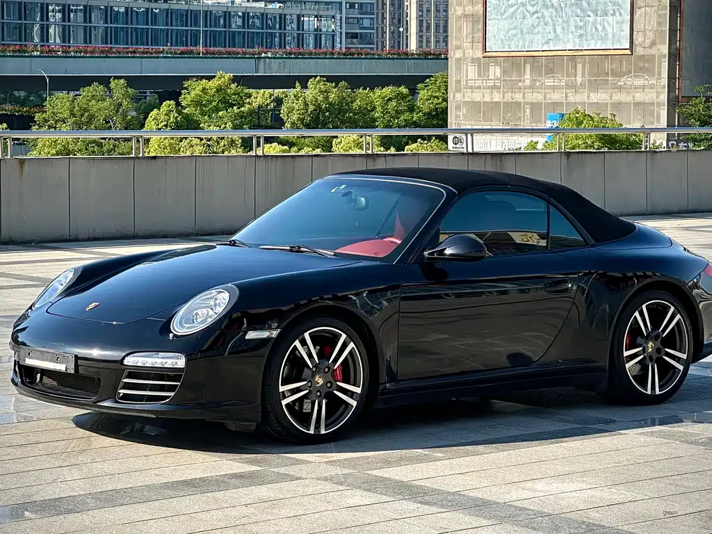Porsche 911 2010 Carrera 4S Cabriolet 3.8L