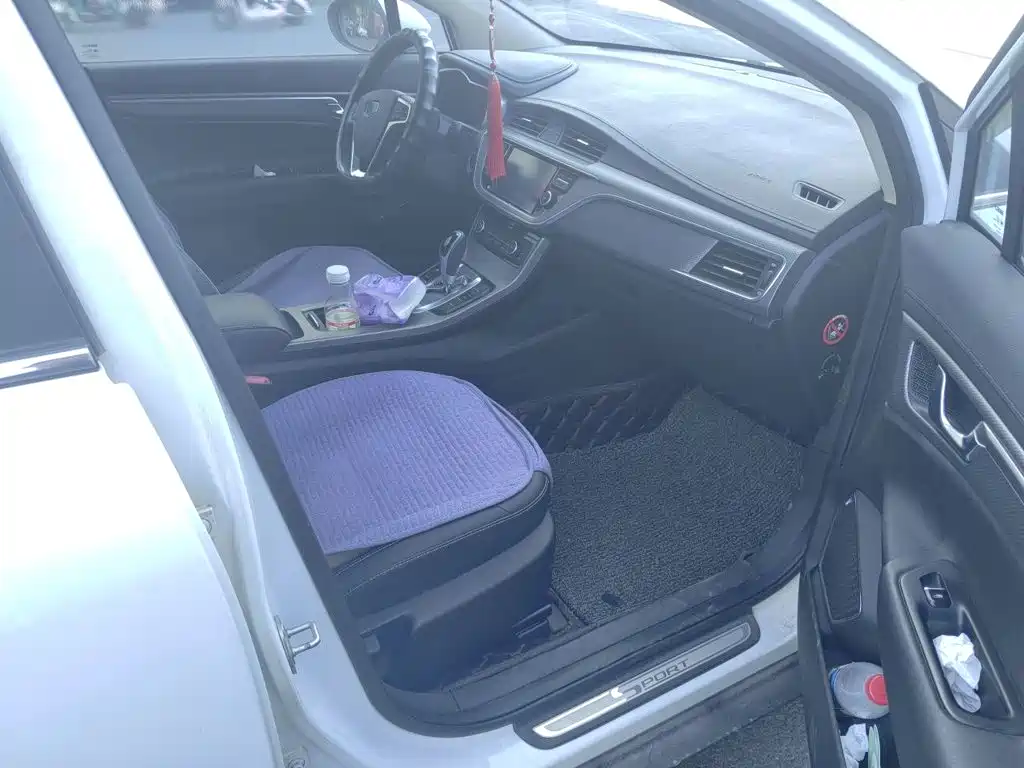 Geely Emgrand GS — миниатюра 19