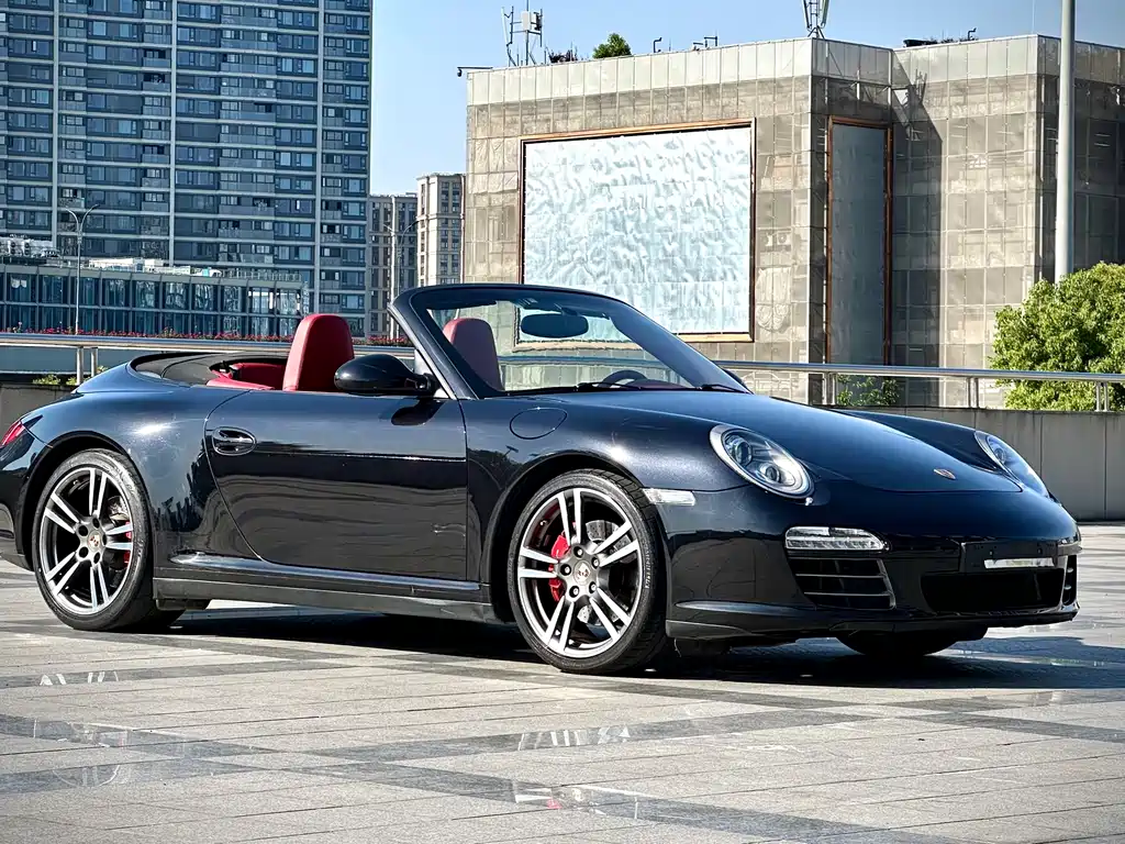 Porsche 911 2010 Carrera 4S Cabriolet 3.8L