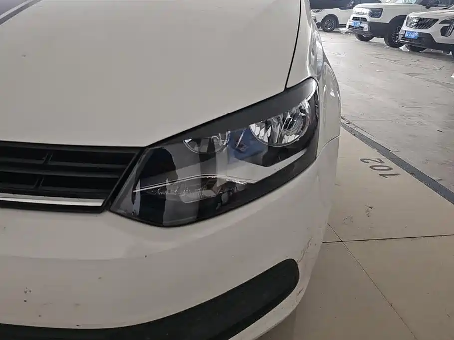 Volkswagen Polo — миниатюра 5