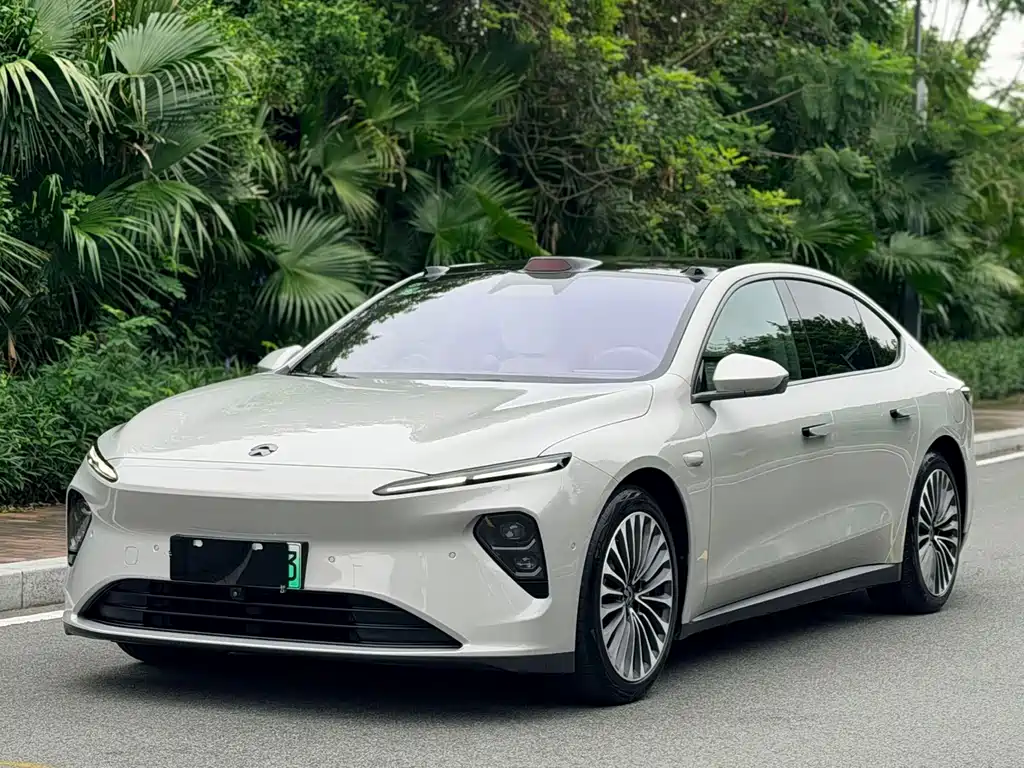 2022 Nio ET7 - zdjęcie 1 z 16