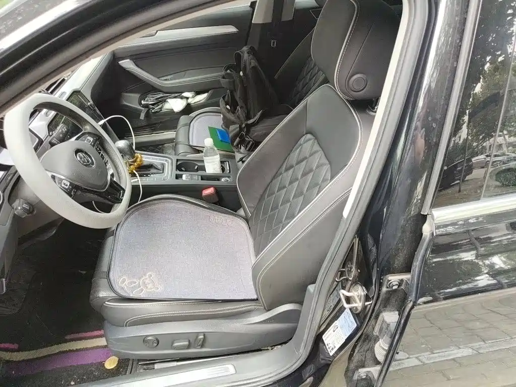 Volkswagen Magotan PHEV — миниатюра 11