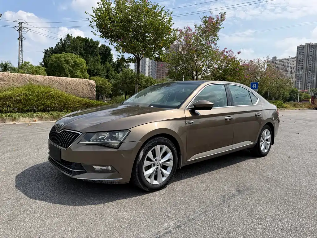 Skoda Superb