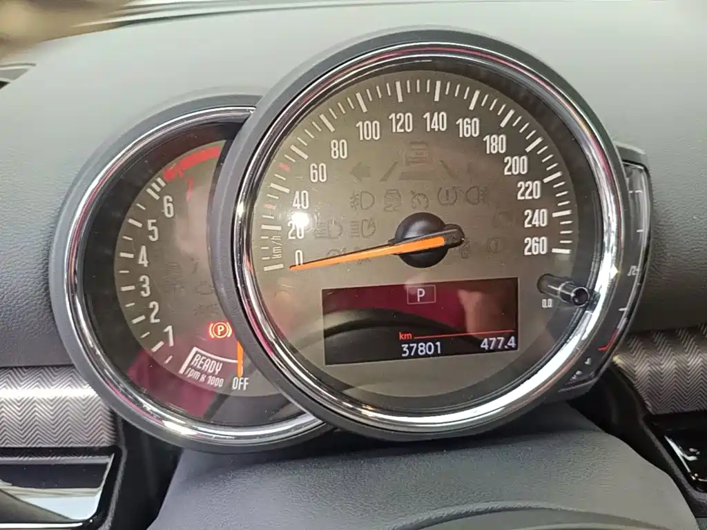 MINI Mini Clubman — миниатюра 12