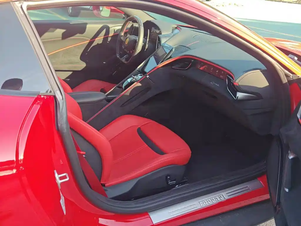 Ferrari Roma 2020 3.9T V8