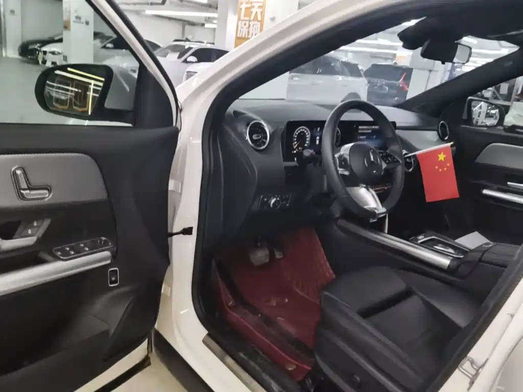 Mercedes-Benz GLA — миниатюра 16