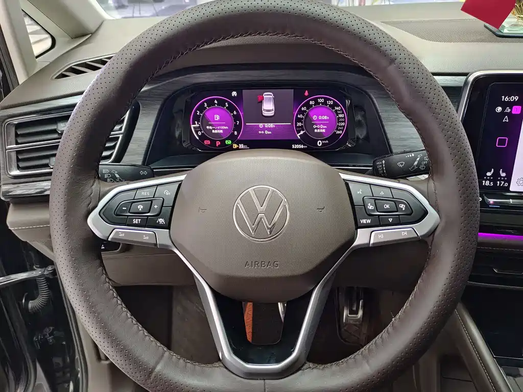 Volkswagen Viloran - фото 7