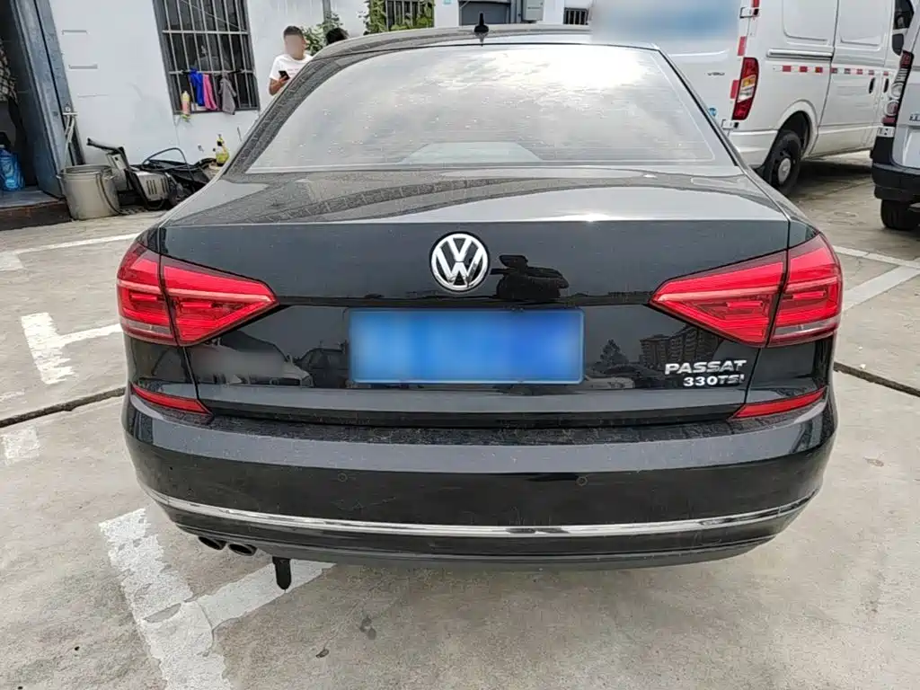 Volkswagen Passat — миниатюра 6