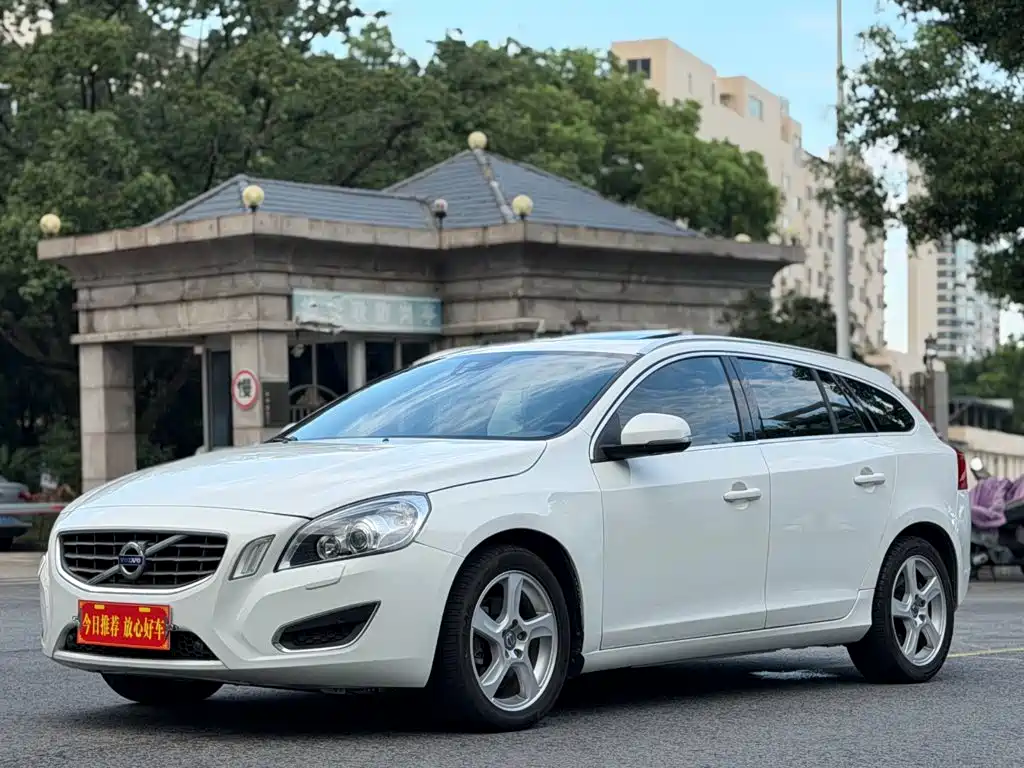 Volvo V60 — миниатюра 3