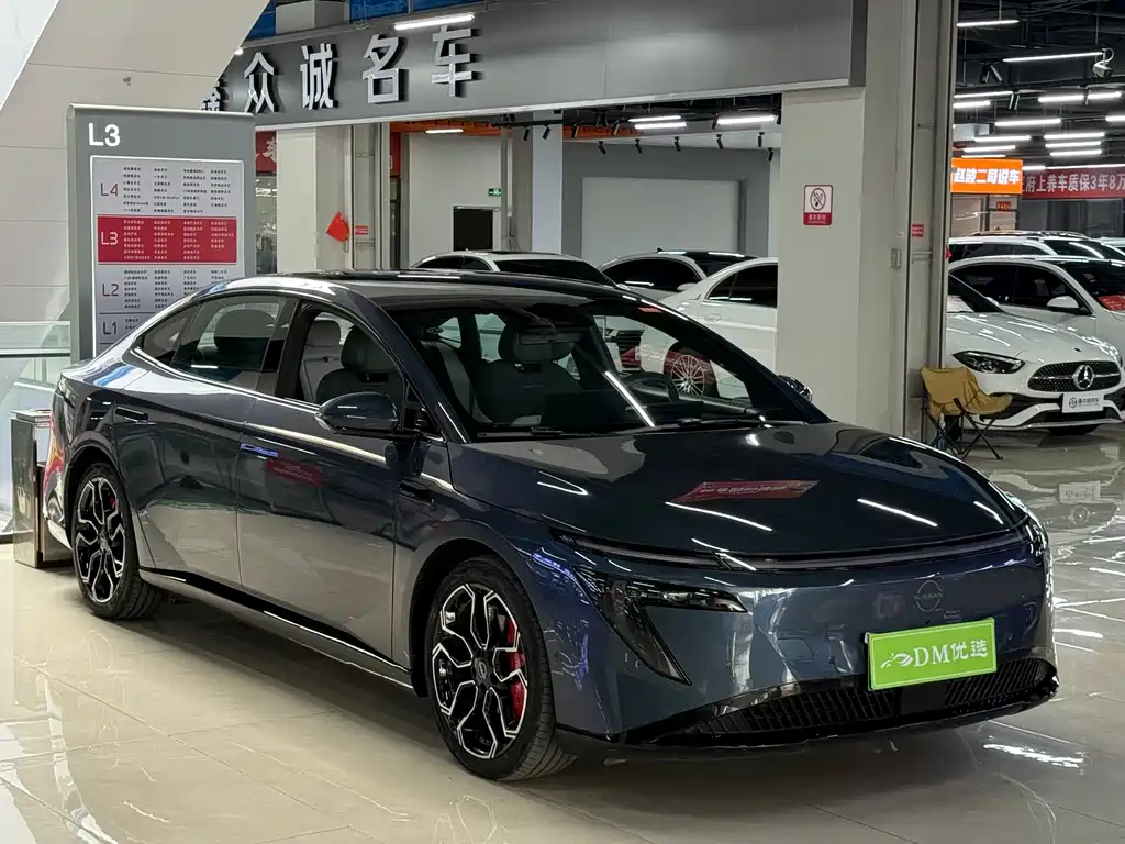 Nissan N7