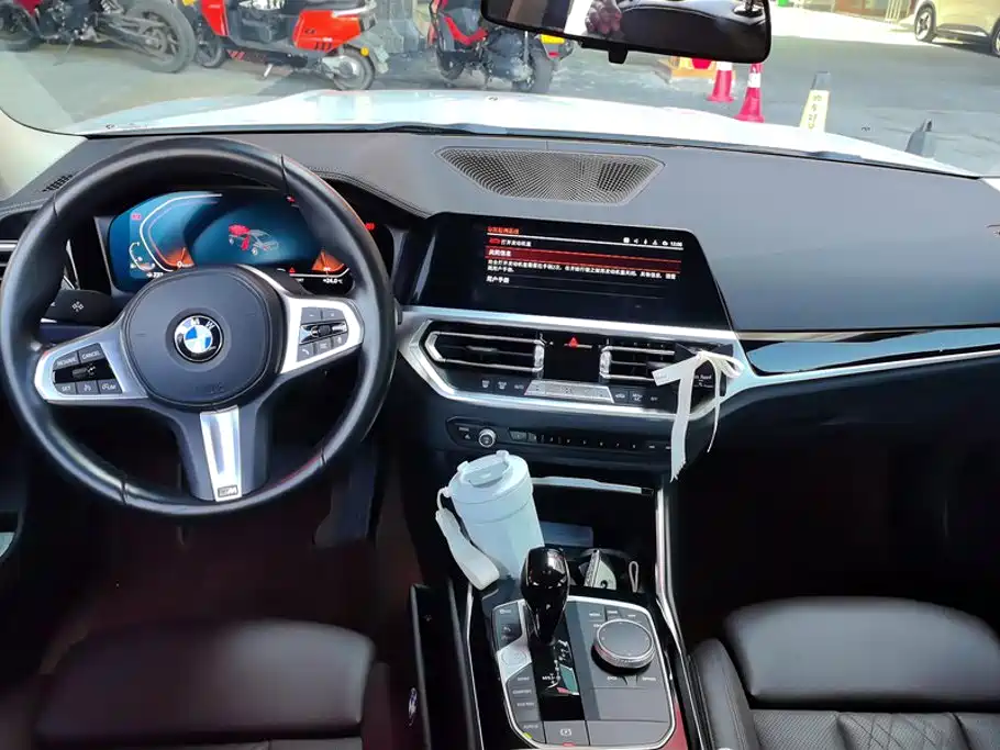 BMW 3 Series — миниатюра 12