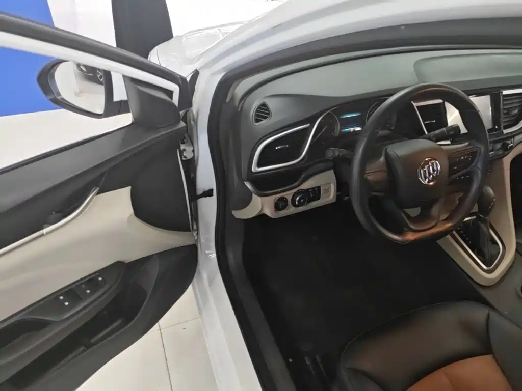 Buick Excelle — миниатюра 16