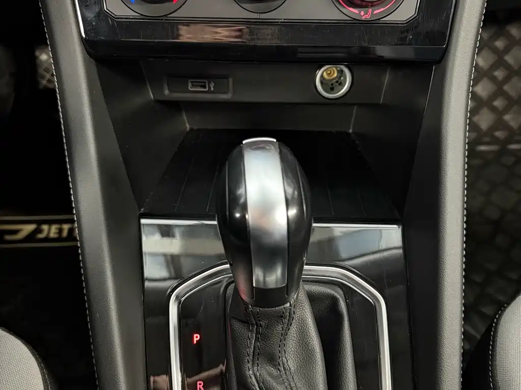 Jetta VS5 — миниатюра 13