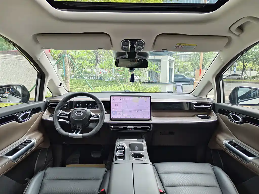 GAC Motor 传祺E8 PHEV — миниатюра 26