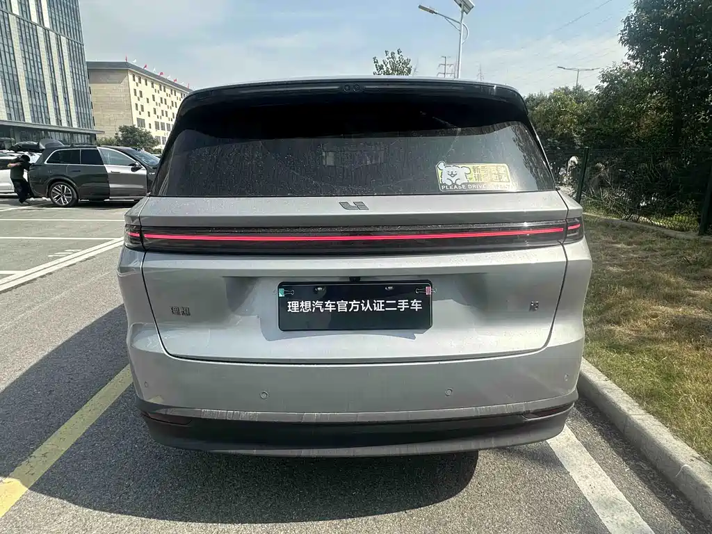 Li Auto Li i8 — миниатюра 10