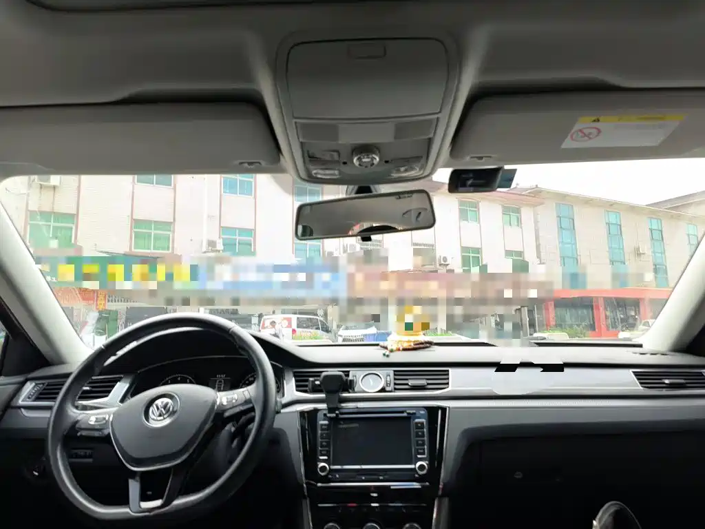 Volkswagen Passat — миниатюра 14