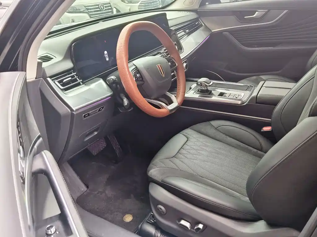 Hongqi Hongqi HS5 — миниатюра 6
