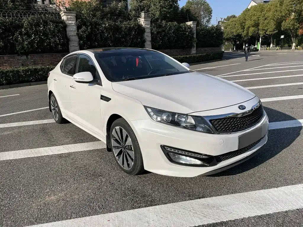 Kia K5 2012 2.0L AT Premium