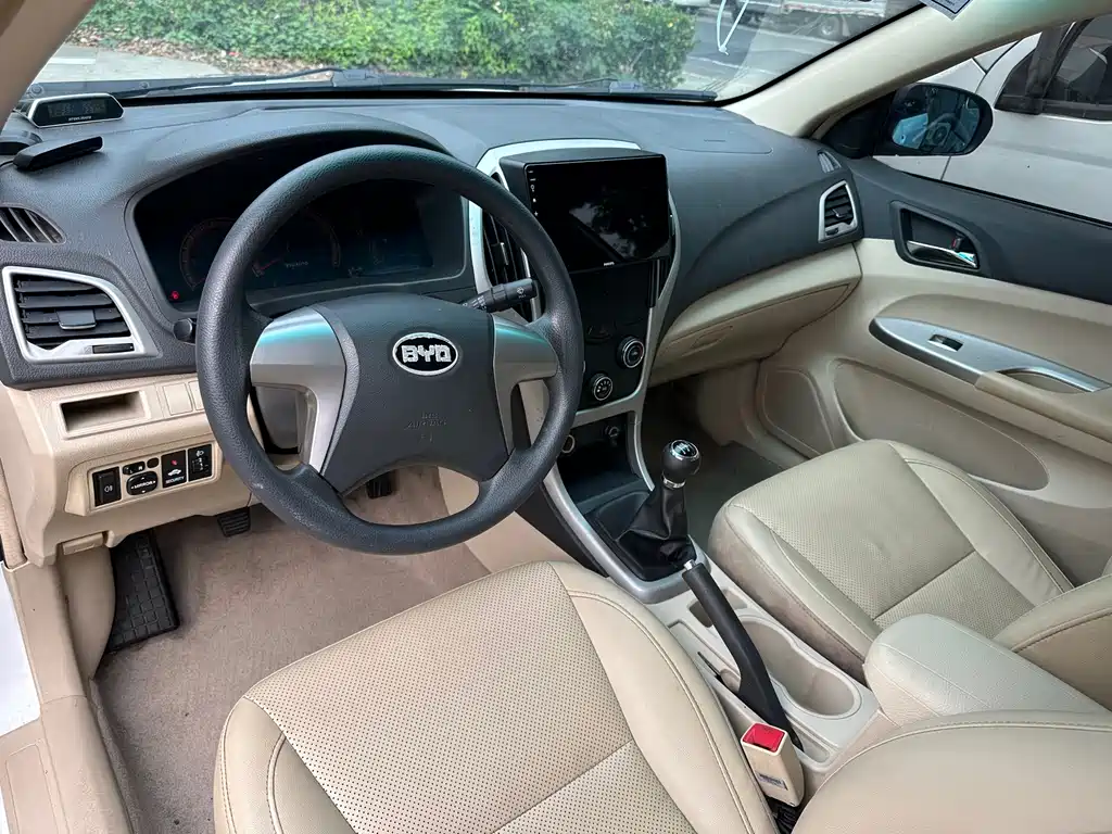 BYD F3 — миниатюра 3