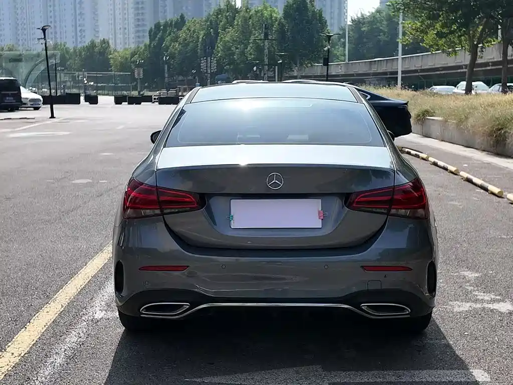 MERCEDES-BENZ A CLASS