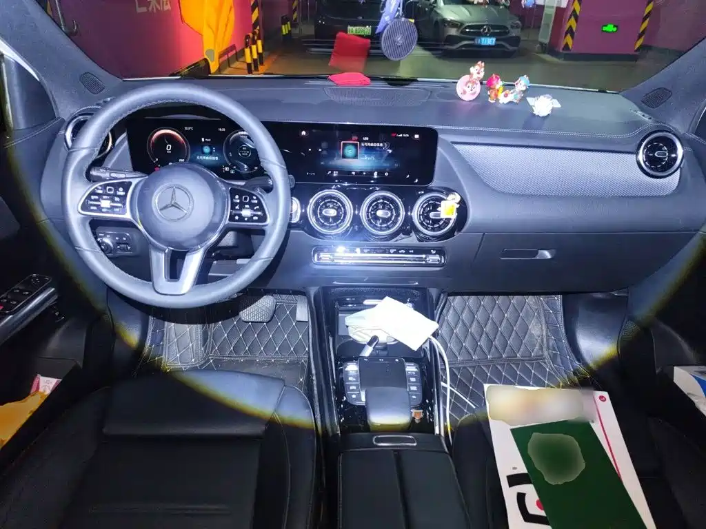Mercedes-Benz GLA — миниатюра 6