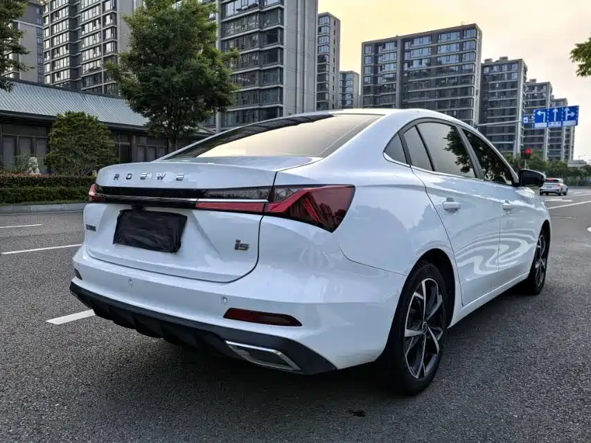 Roewe i5 — миниатюра 12