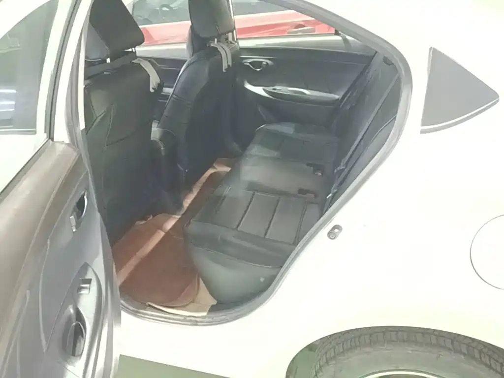 Toyota Vios — миниатюра 17