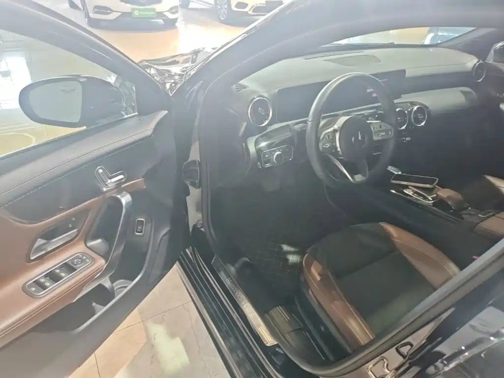 Mercedes-Benz A-Class — миниатюра 16