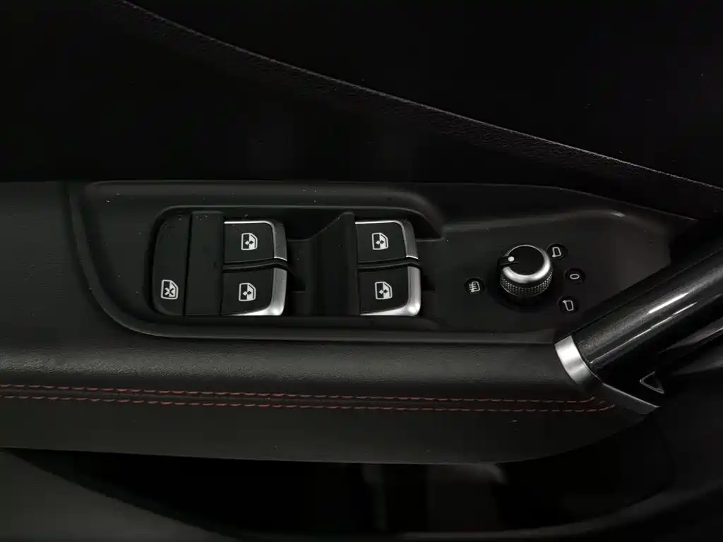 Audi Q2L 2022 35 TFSI