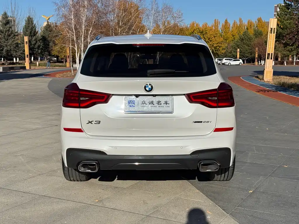 BMW X3 — миниатюра 8