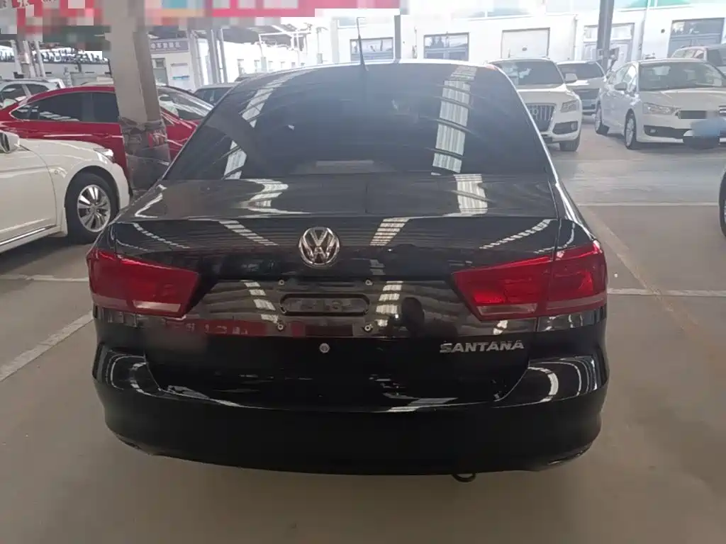 Volkswagen Santana — миниатюра 6