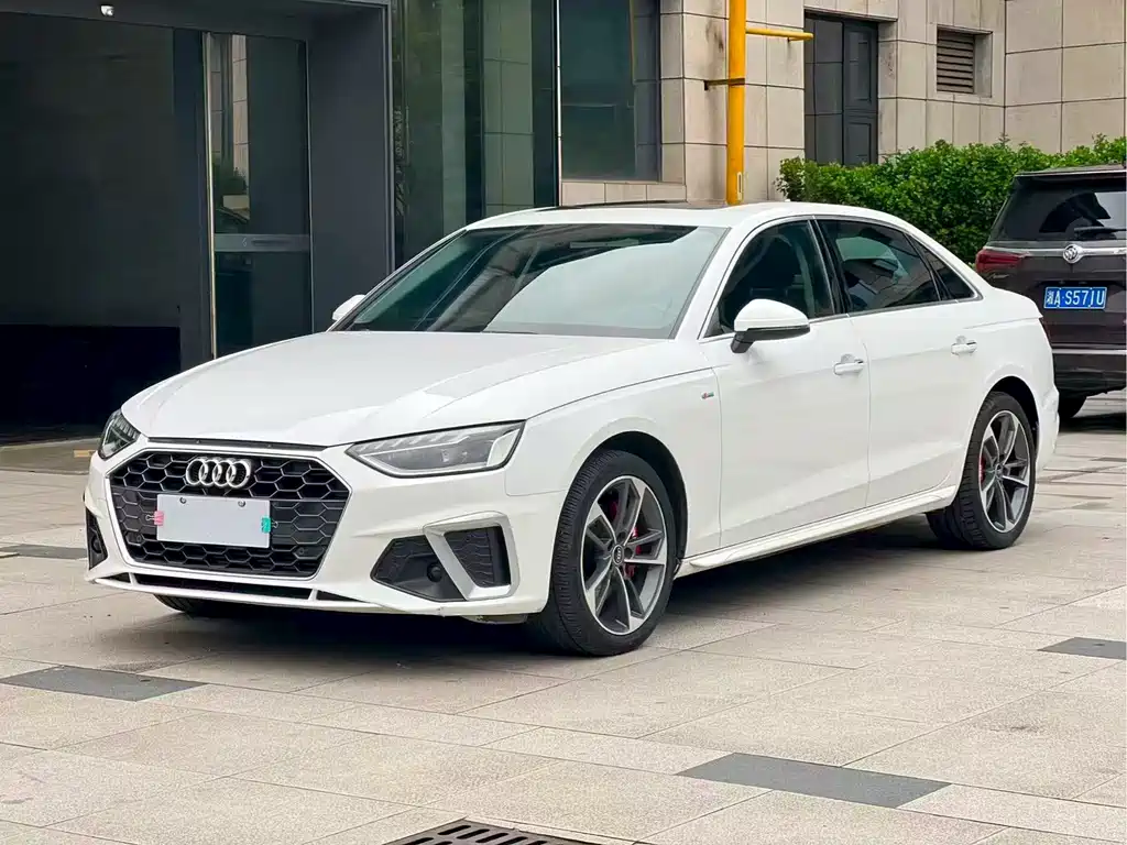 Audi A4L 2022