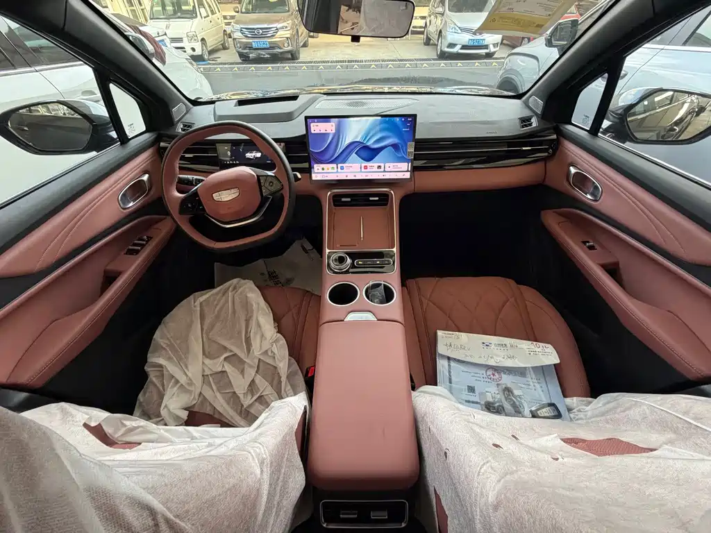 Geely Boyue REV — миниатюра 6