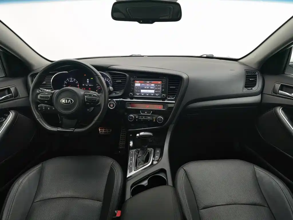 Kia K5 — миниатюра 5