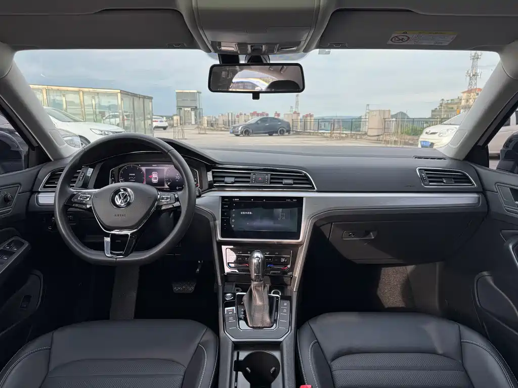 Volkswagen Lamando — миниатюра 9