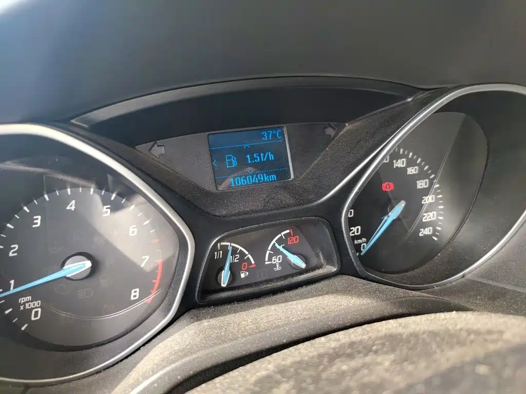 Ford Focus — миниатюра 9