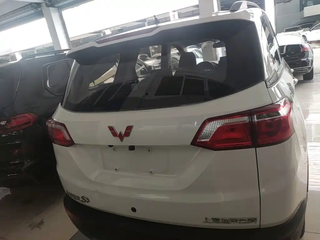 Wuling Hongguang S3 — миниатюра 6