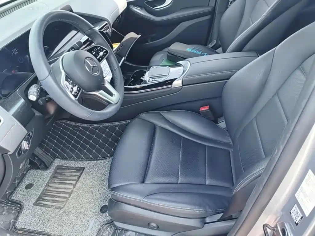 Mercedes-Benz EQC — миниатюра 15