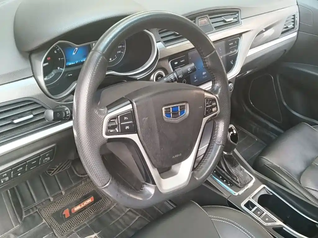 Geely Emgrand — миниатюра 11
