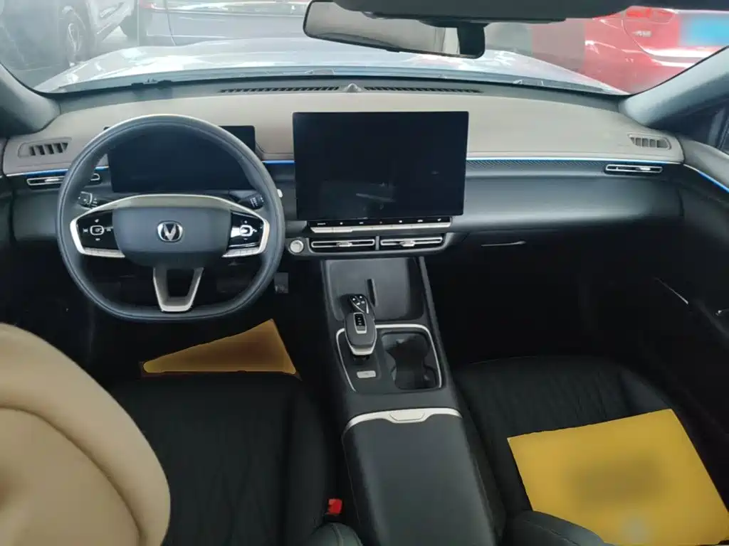 Changan Eado — миниатюра 10