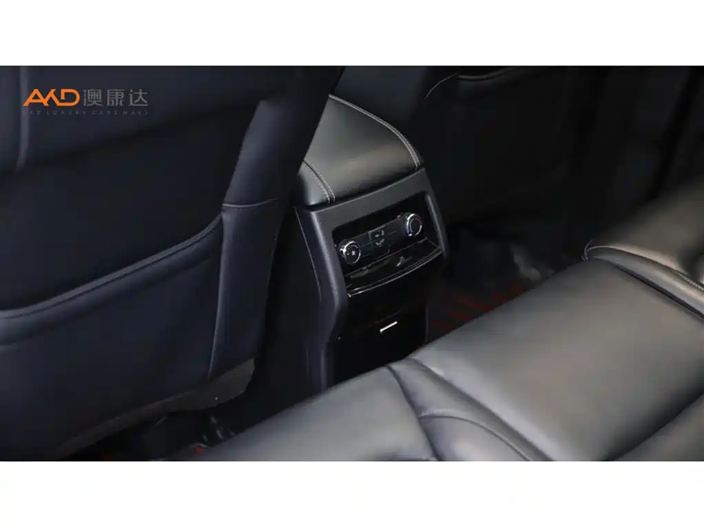 Ford Edge — миниатюра 9