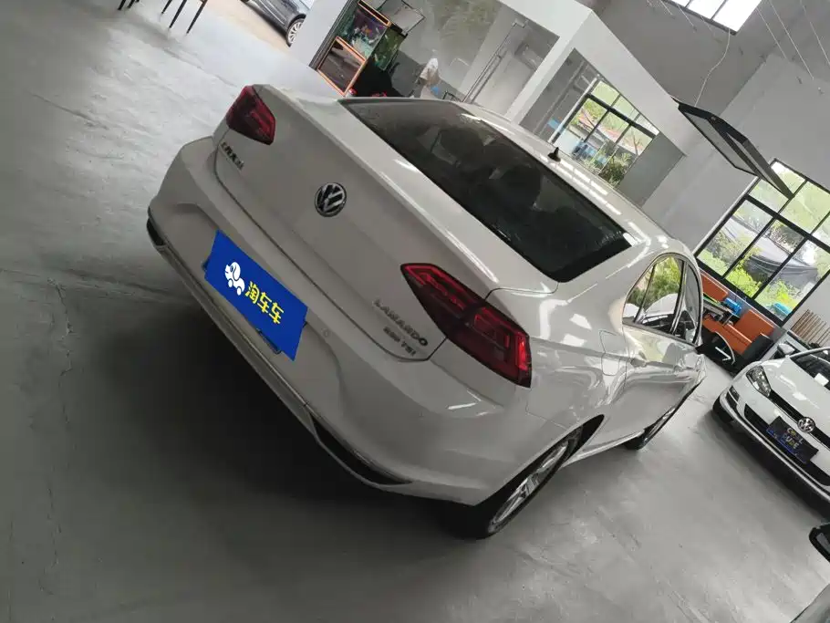 Volkswagen Lamando — миниатюра 3
