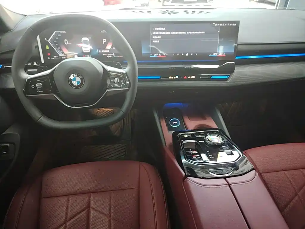 BMW 5 Series — миниатюра 10