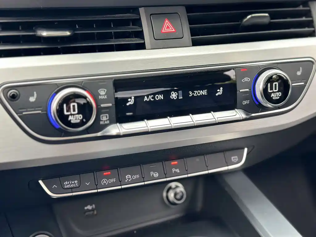 Audi A4L 2020 40 TFSI Luxury