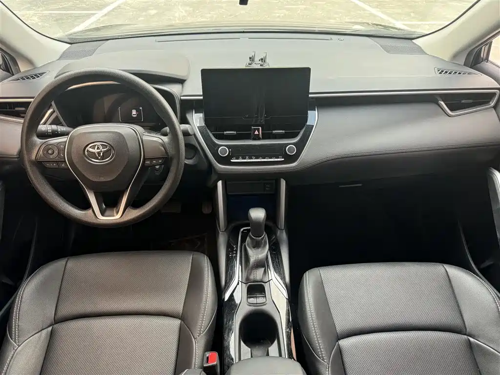 Toyota Frontlander — миниатюра 8