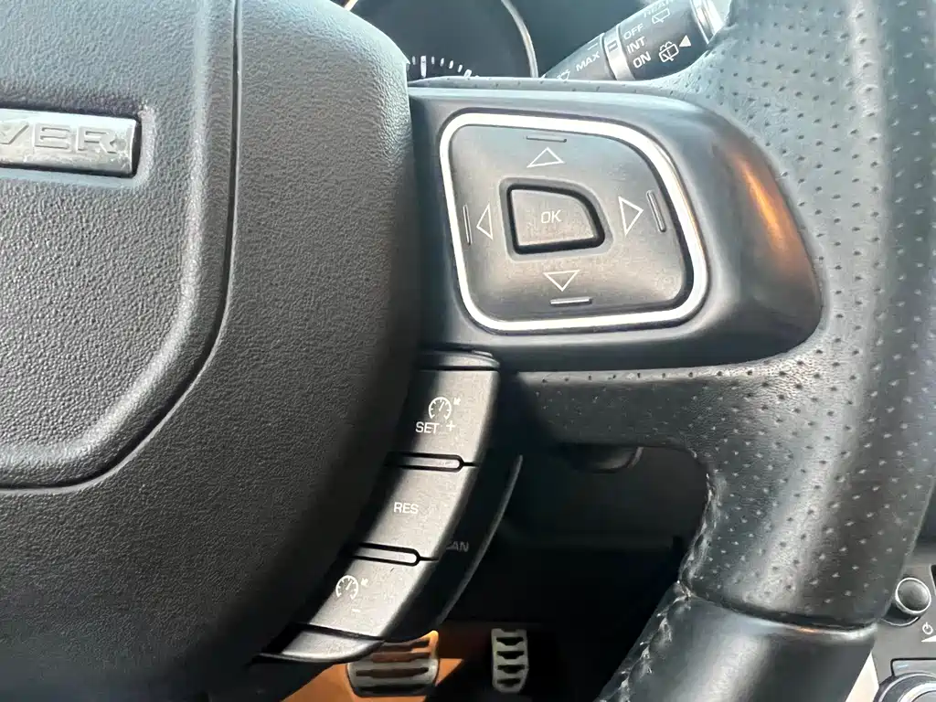 Land Rover Evoque (Import) — миниатюра 33